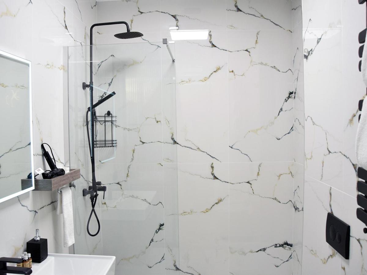 Aquaperla Hotel & Spa Кишинёв Экстерьер фото