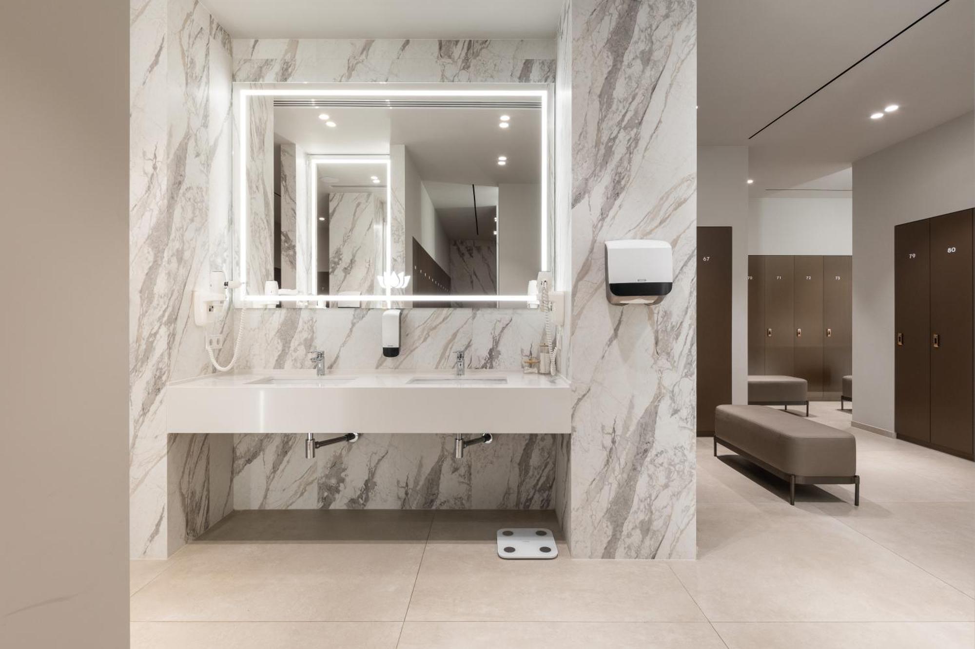 Aquaperla Hotel & Spa Кишинёв Экстерьер фото